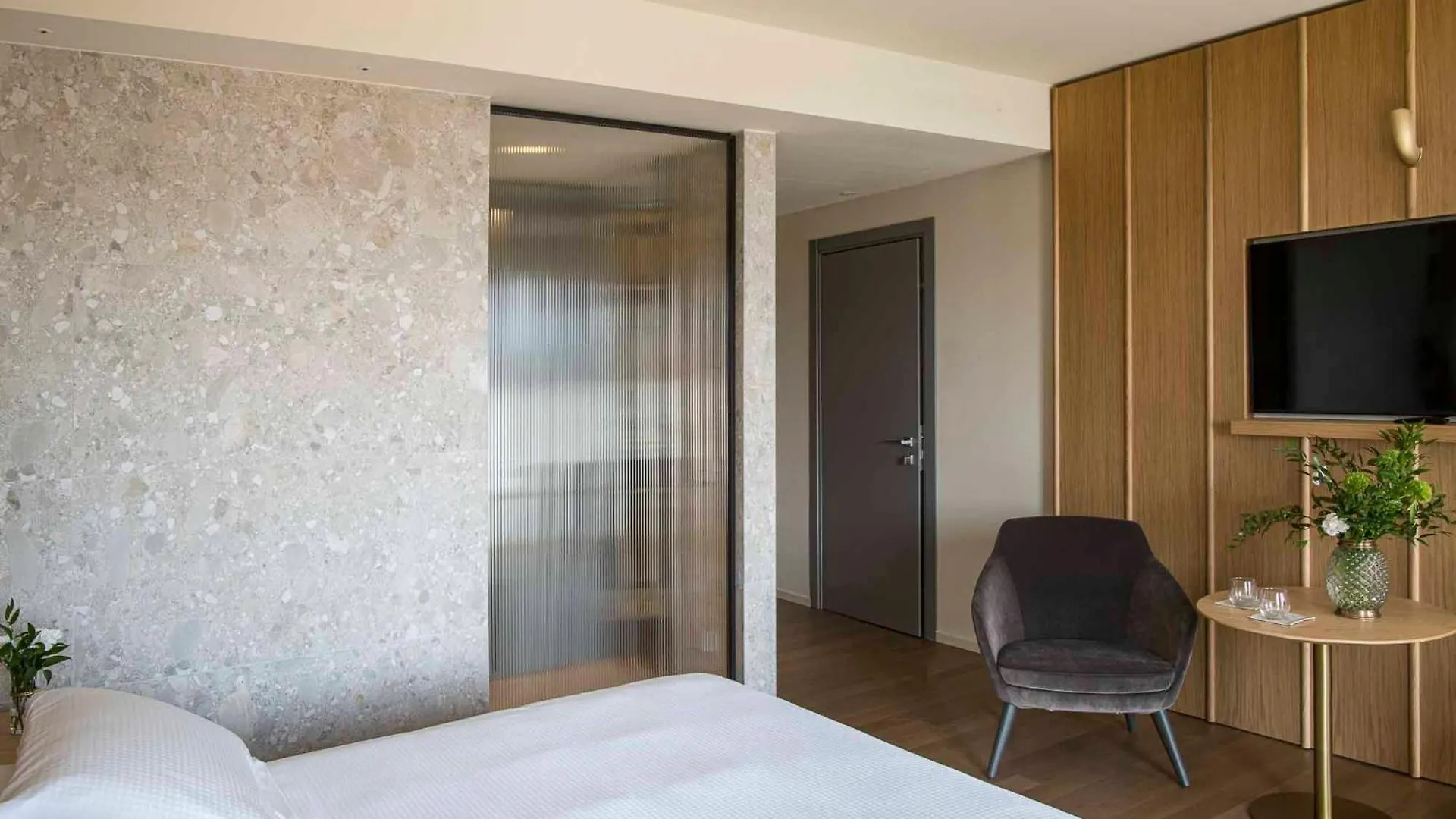 ***** Hotel Columbus Urban Resort Florence Italy