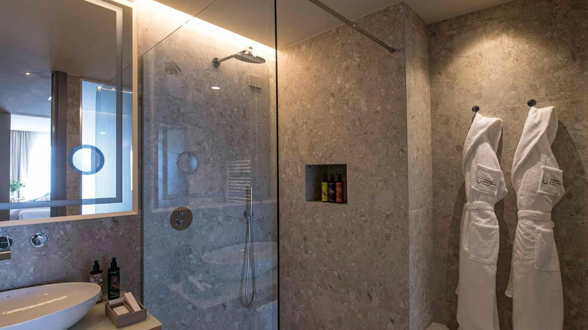 Columbus Urban Resort Florence Hotel