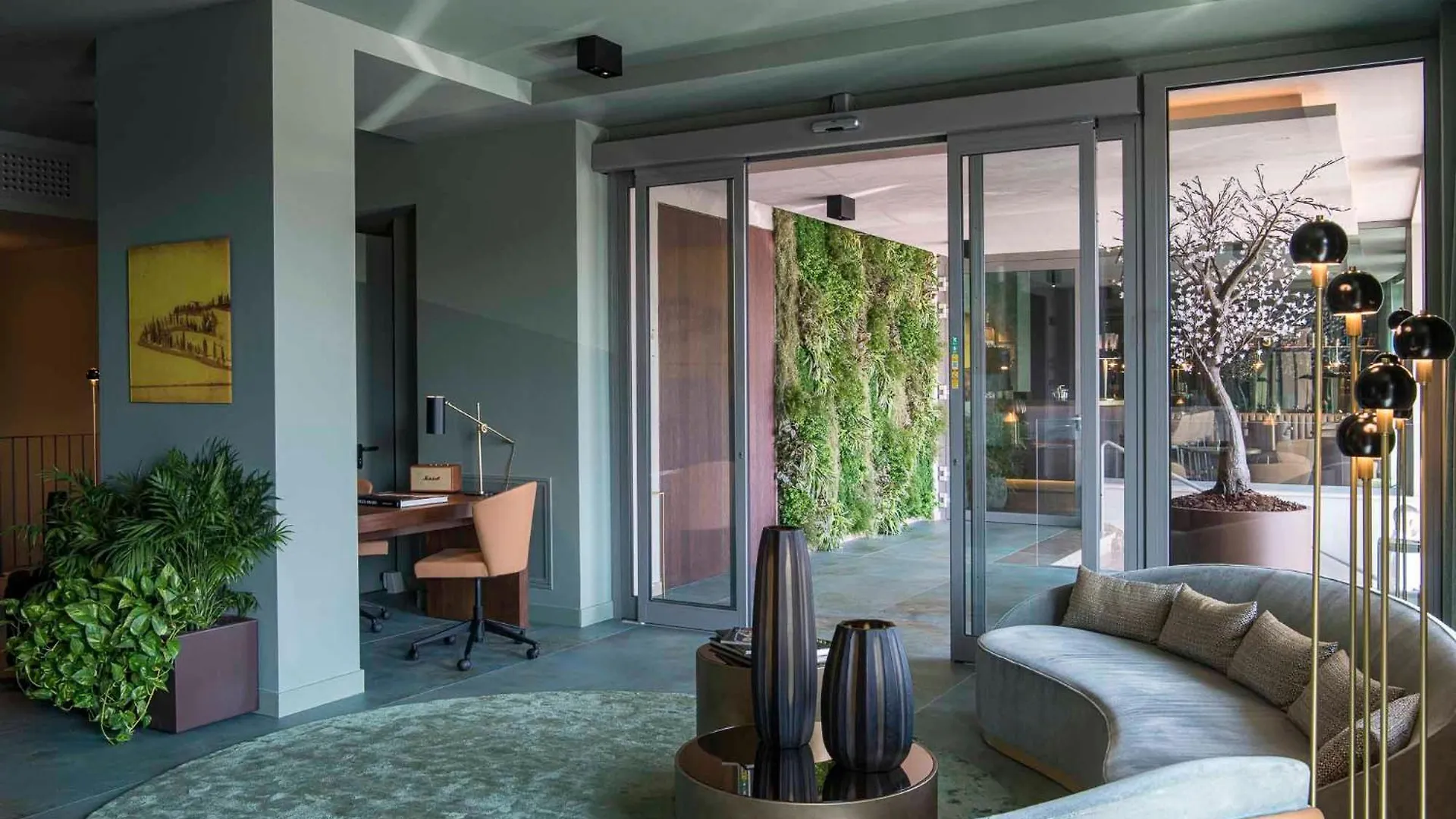 Columbus Urban Resort Florence